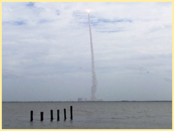 Letzter Space-Shuttle Start : 
Atlantis (STS135) am 8. Juli 2011